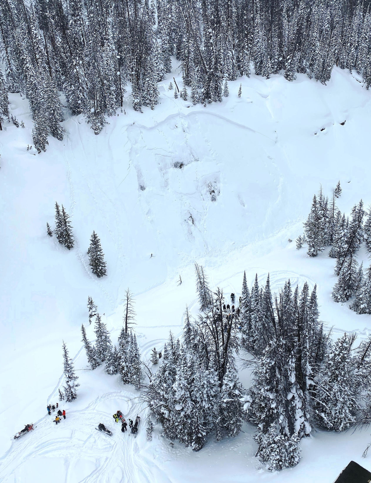 Togwotee Pass avalanche